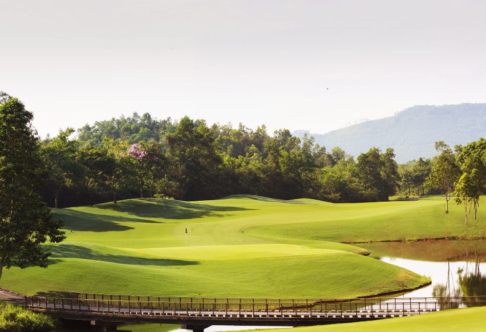 Highlight The 4 Days Deluxe Golf Tour In Da Nang