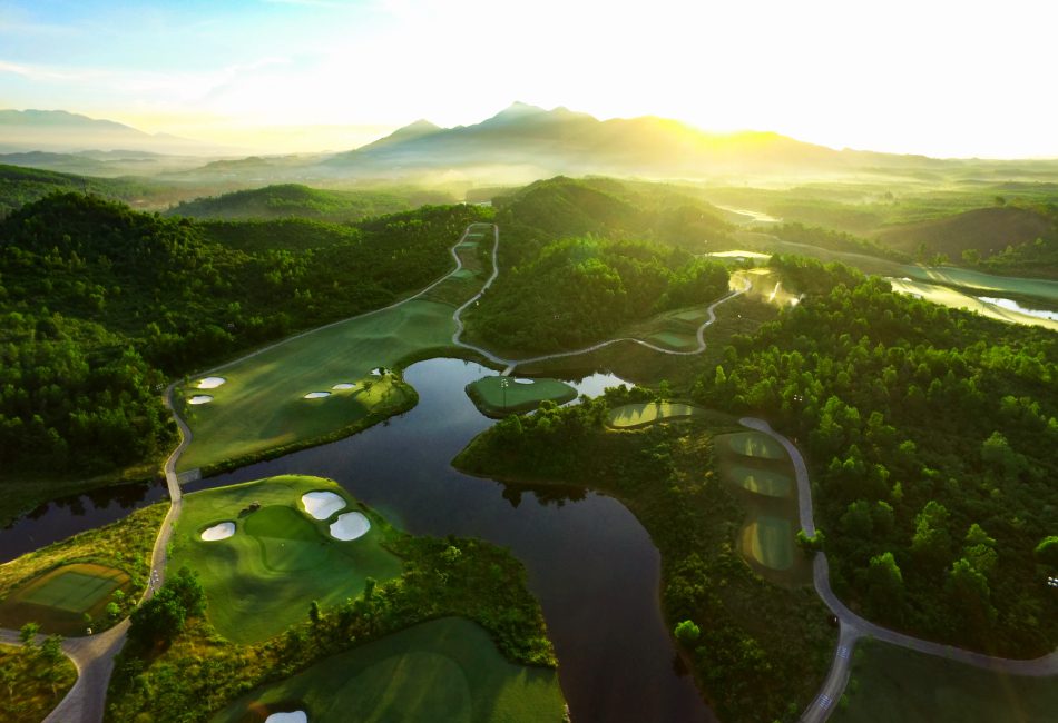 Highlight The 4 Days Deluxe Golf Tour In Da Nang