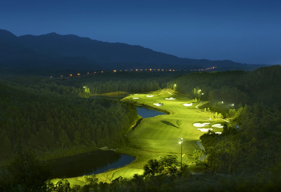Highlight The 4 Days Deluxe Golf Tour In Da Nang