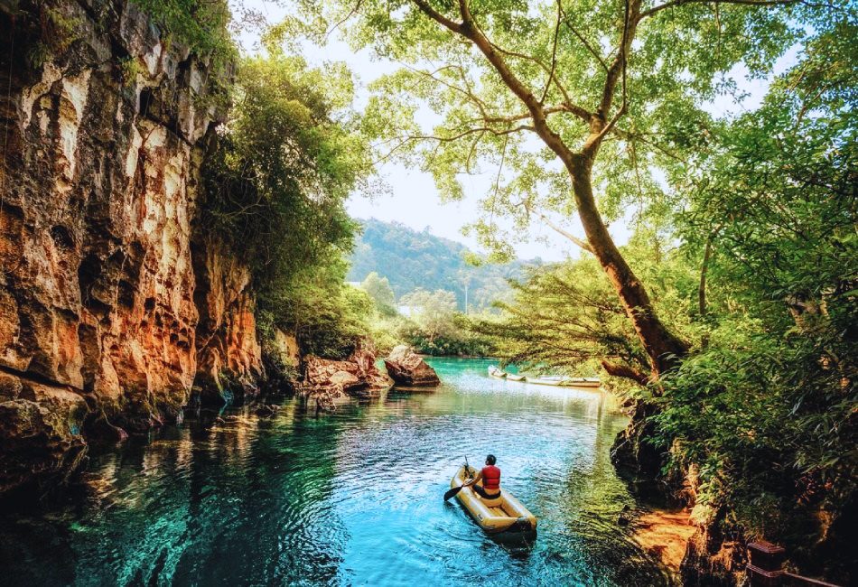 Paradise Cave Tour From Hue – Explore Nature’s Masterpiece