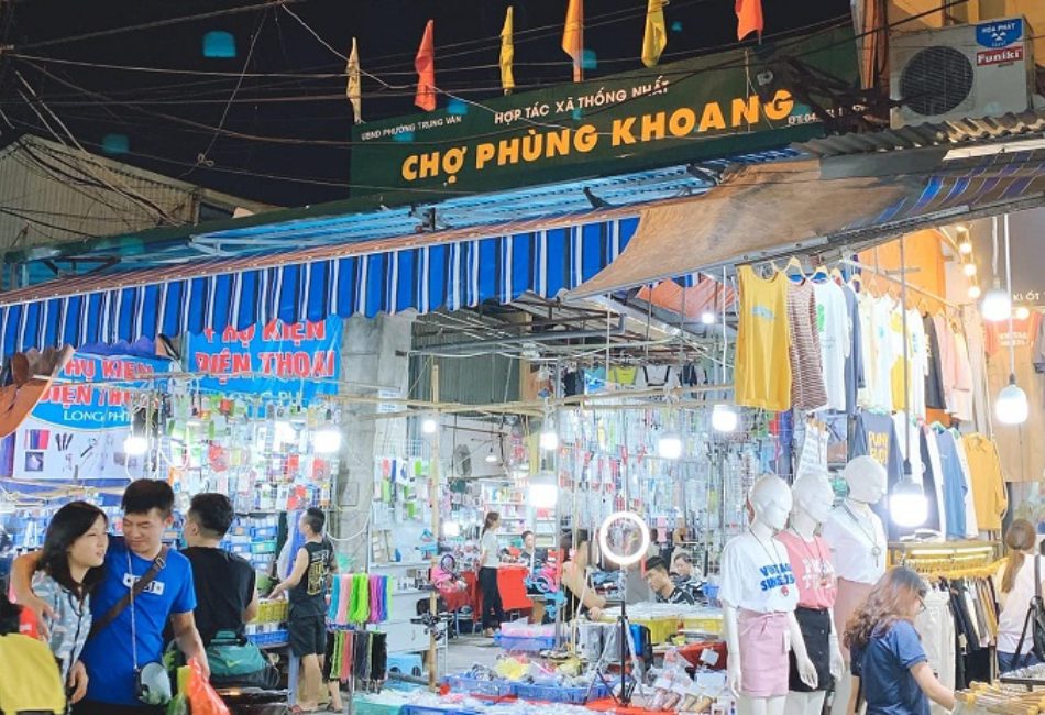 Phung Khoang Night Market