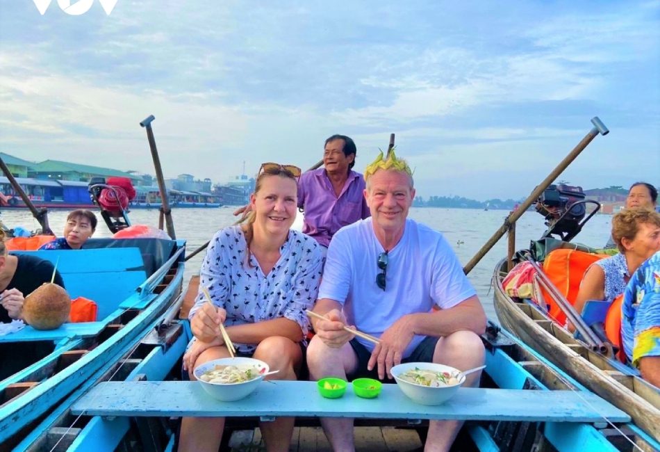 cai rang floating market