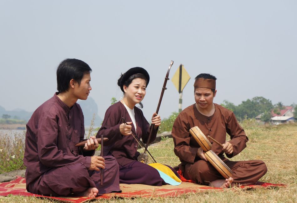 Vietnamese Folk Music - Vietnam Traditional Art