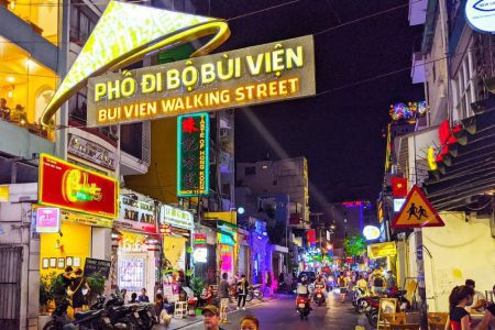 ho chi minh night market