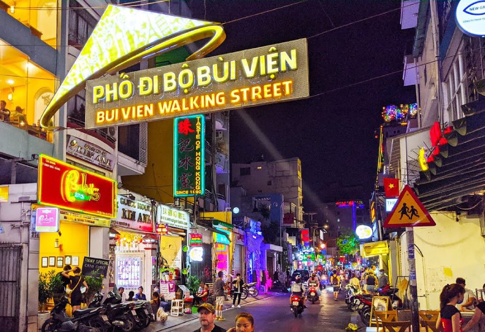 ho chi minh night market