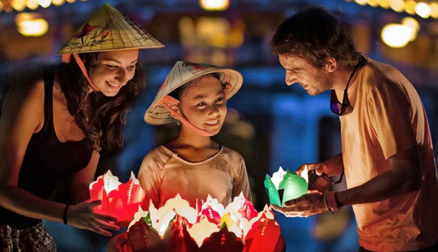 lantern festival in hoian