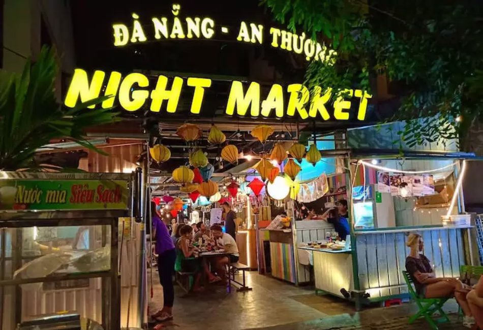 an thuong night market