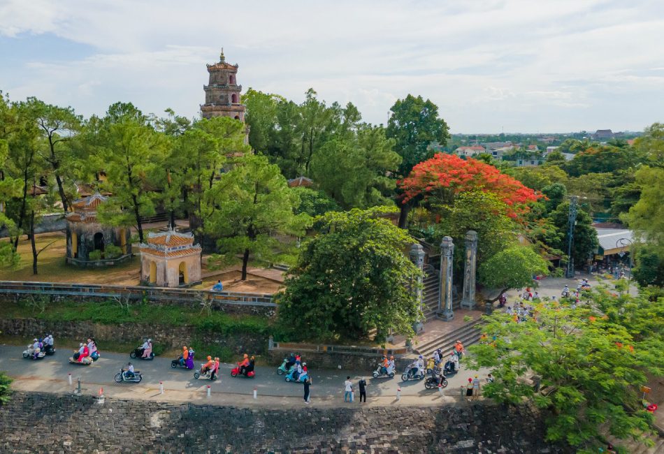 hue thien mu pagoda