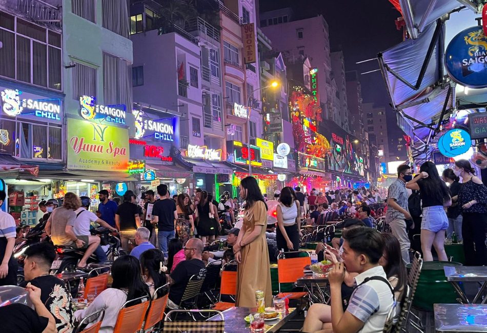 Ho Chi Minh night Markets