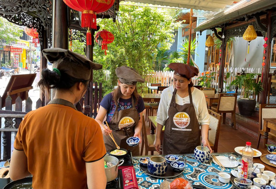 Hue Cooking Class Tour – From Market to Table