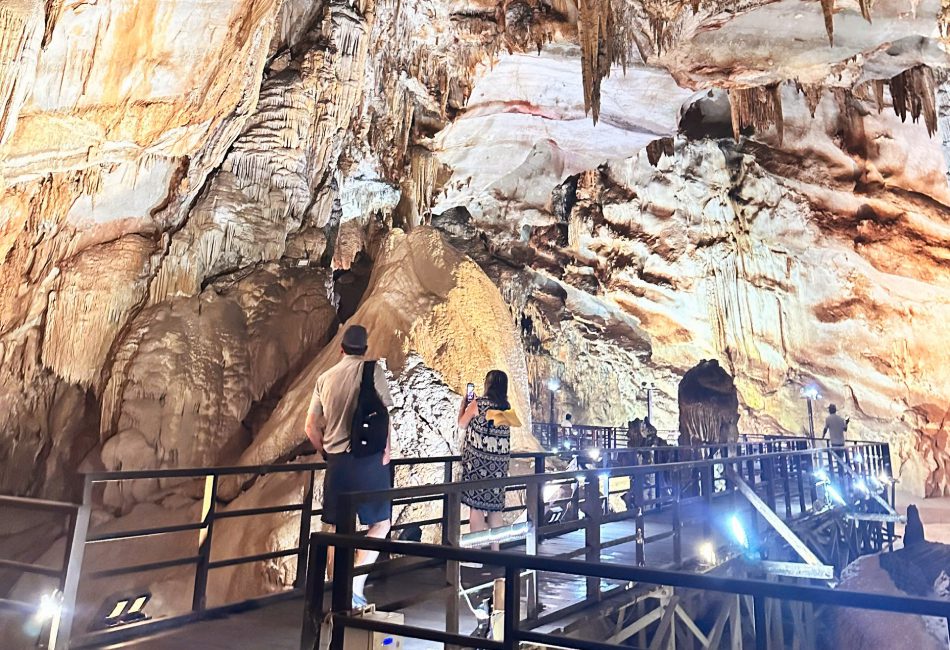Paradise Cave Tour From Hue – Explore Nature’s Masterpiece