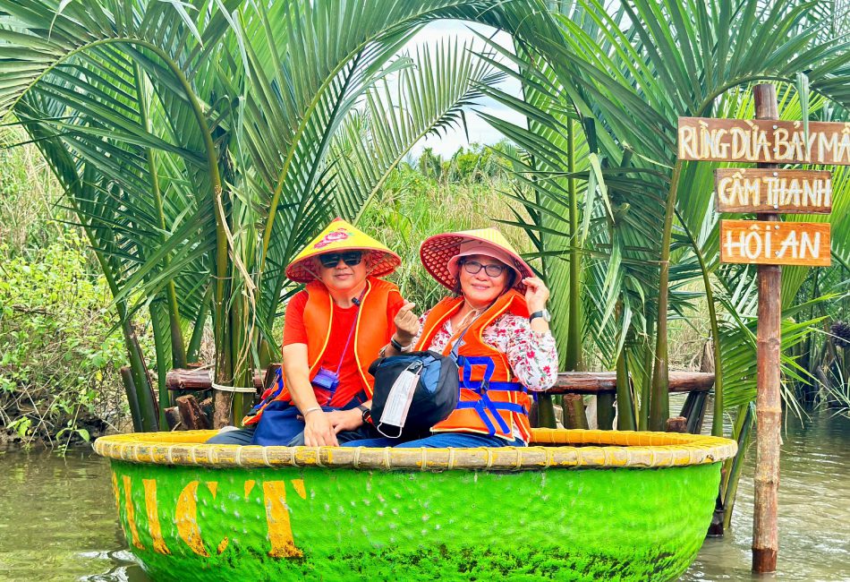 4 Days Explore Central Vietnam From Manila with Flight
