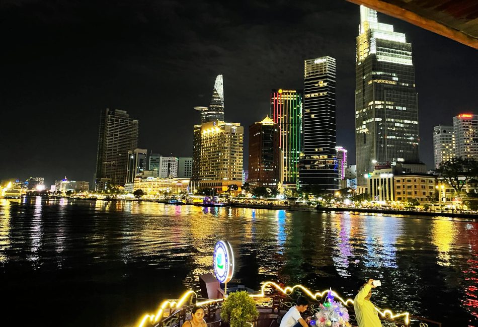 dinner cruise ho chi minh